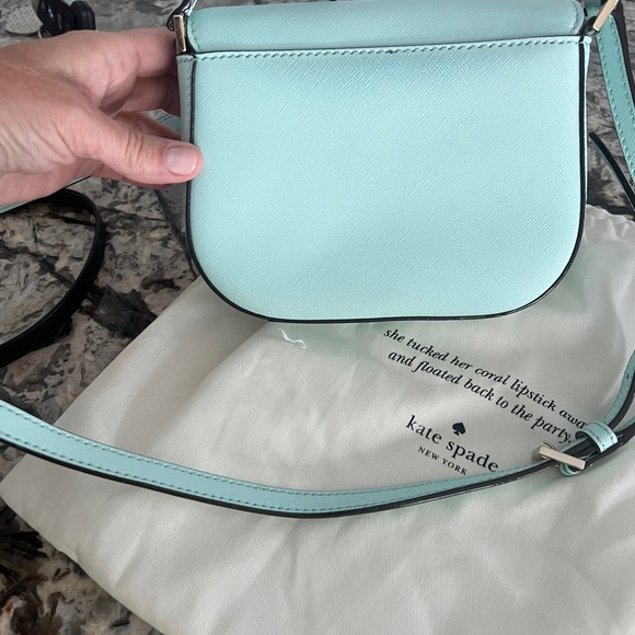 Kate spade lovely small crossbody light aqua bag! Fun for spring and summer - Picture 2 of 4